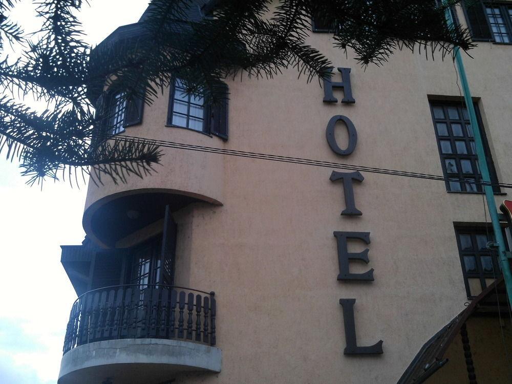 Lucky Hotel Budapest Eksteriør billede